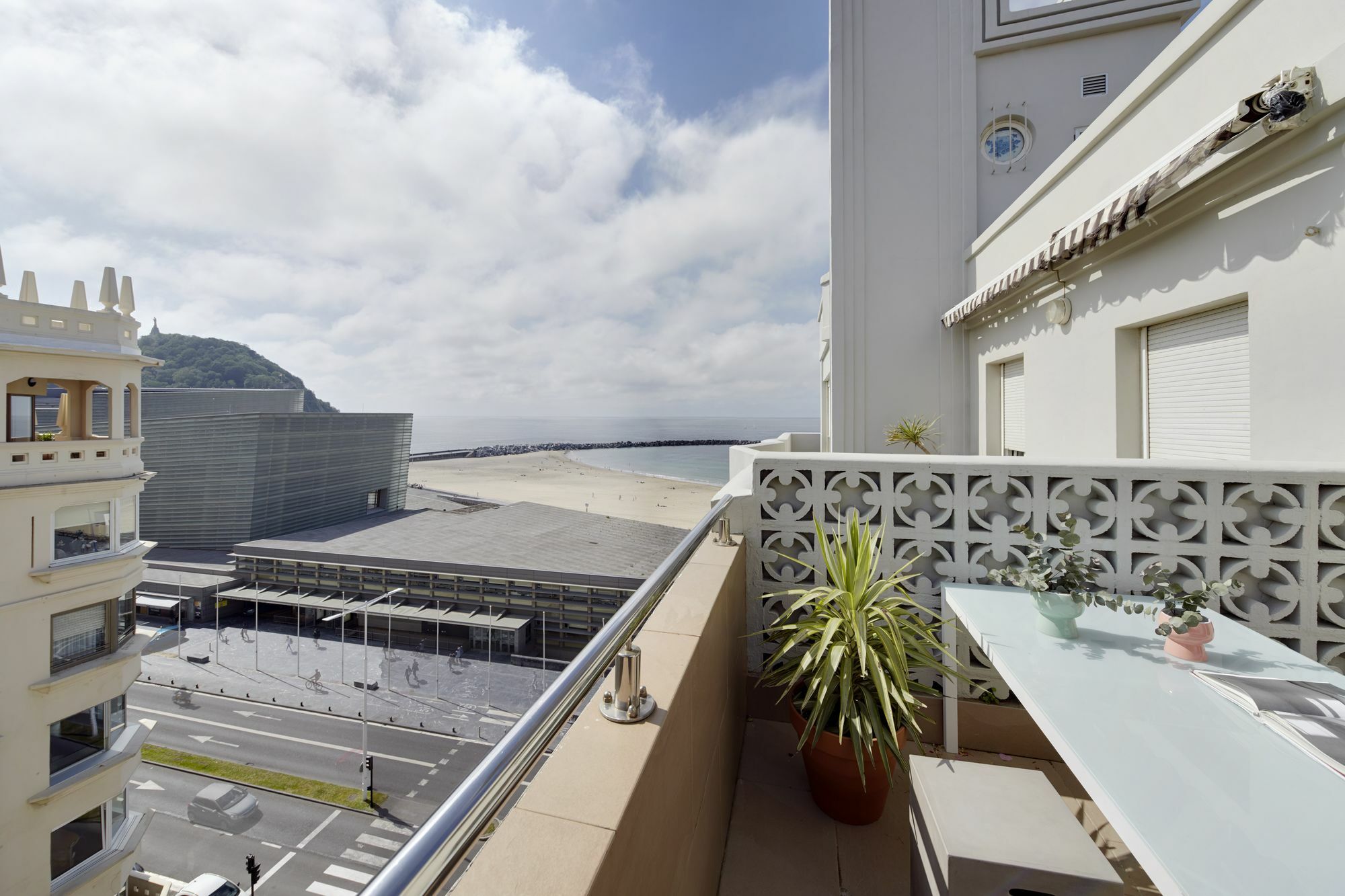 Beach House 2 By Feelfree Rentals Σαν Σεμπαστιάν Εξωτερικό φωτογραφία